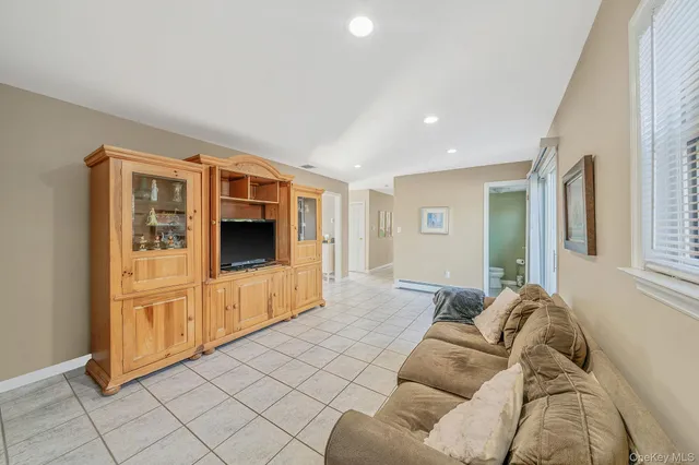 $669,900 | 3 Mt Marcy Avenue, Farmingville, NY 11738