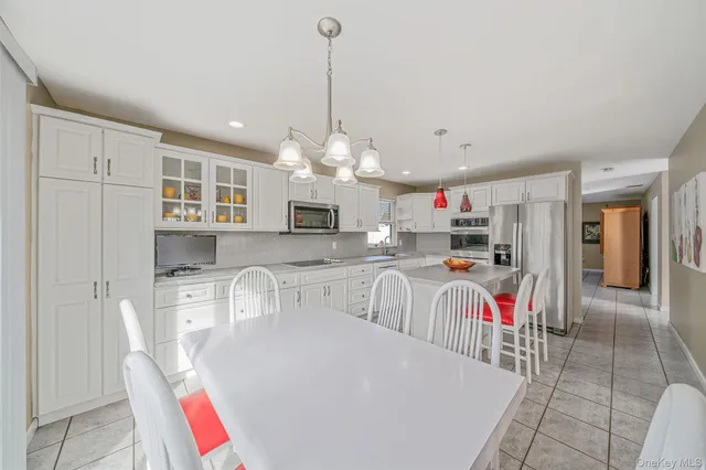 $669,900 | 3 Mt Marcy Avenue, Farmingville, NY 11738