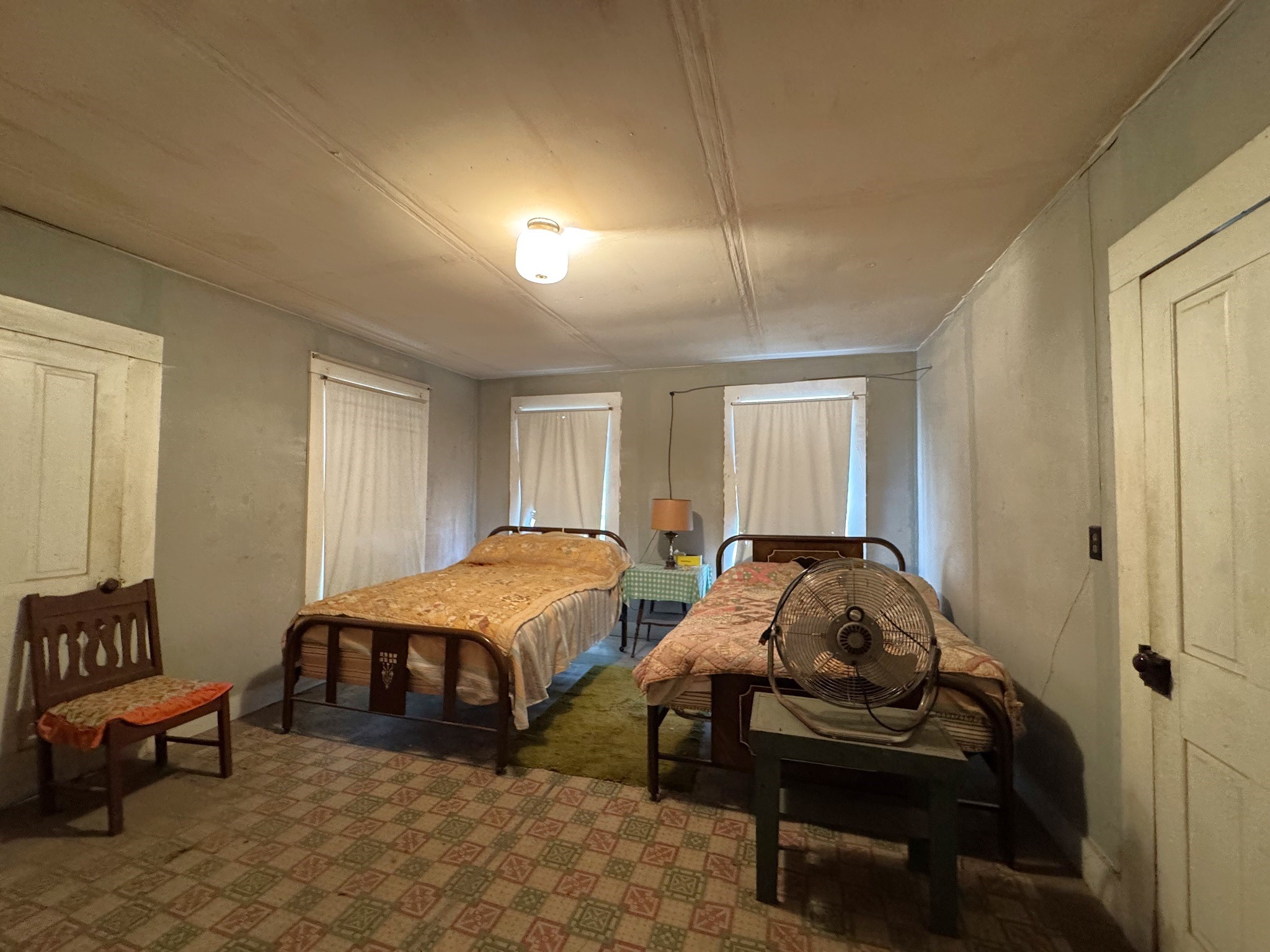 Tbd South Pitzer Street Colmesneil, TX 75938 - Photo 22 of 43 a bedroom with bed and a window