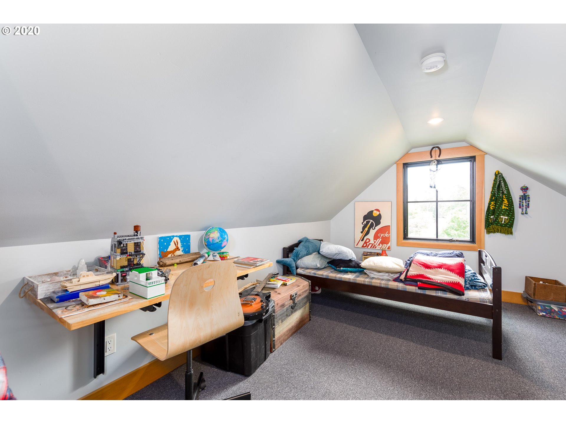 307 Center Street Mosier, OR 97040 - Photo 12 of 25 Gallery Image 12