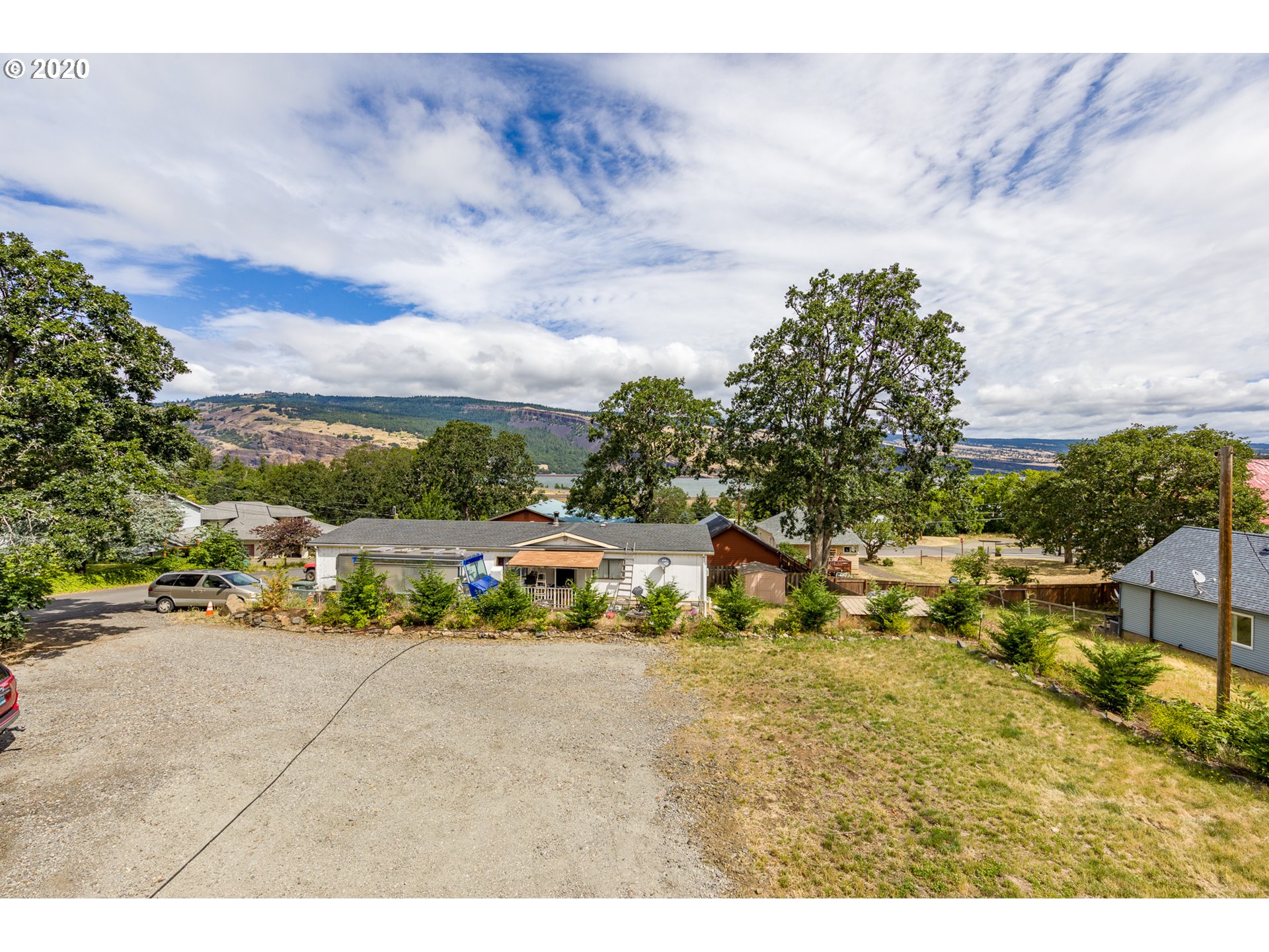 307 Center Street Mosier, OR 97040 - Photo 16 of 25 Gallery Image 16