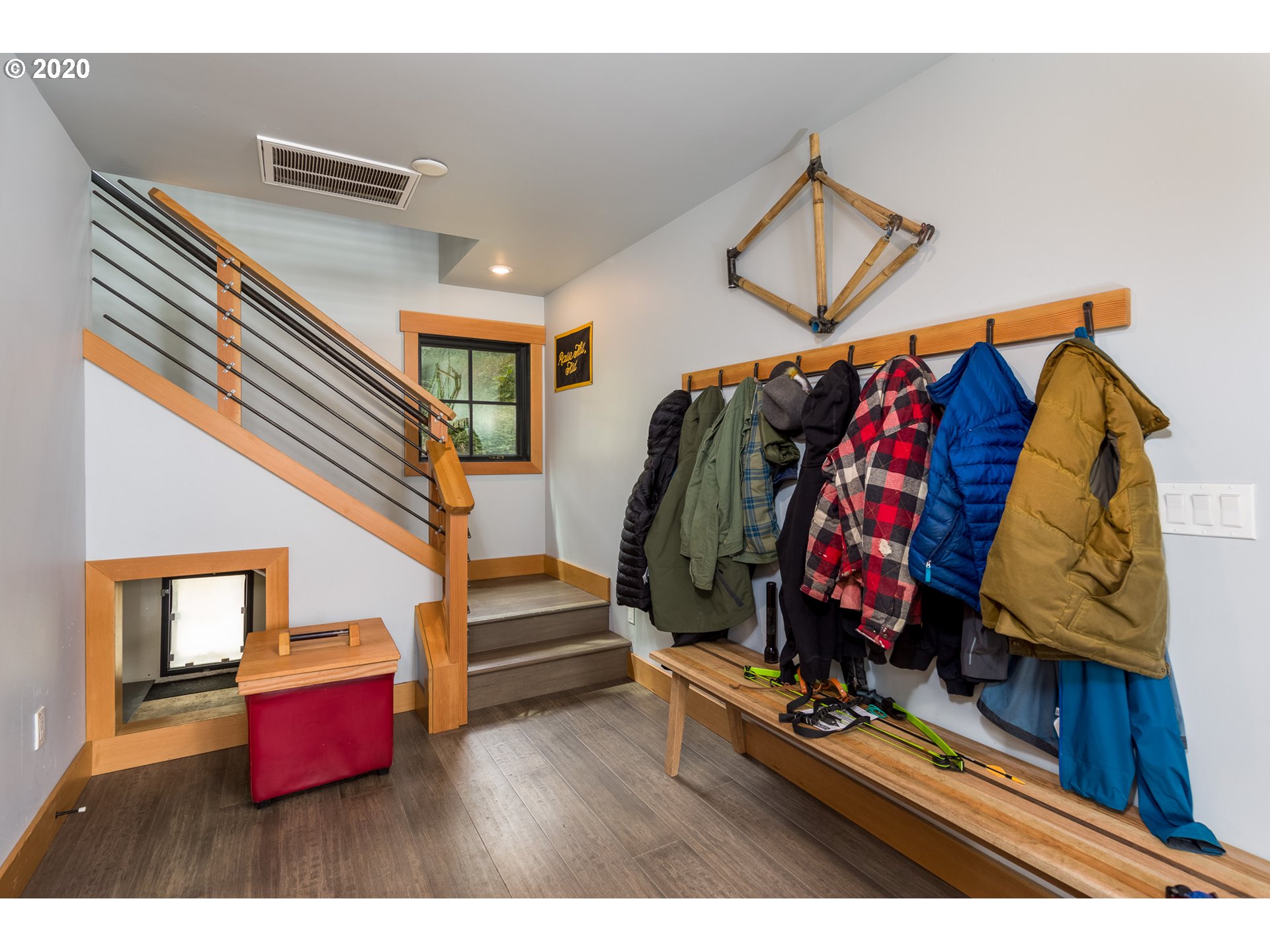 307 Center Street Mosier, OR 97040 - Photo 18 of 25 Gallery Image 18