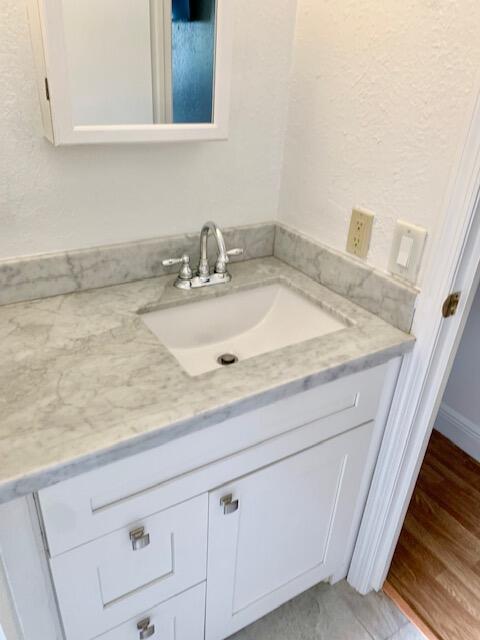 818 South Emerald Drive Key Largo, FL 33037 - Photo 17 of 44 GUEST BATHROOM VANITY