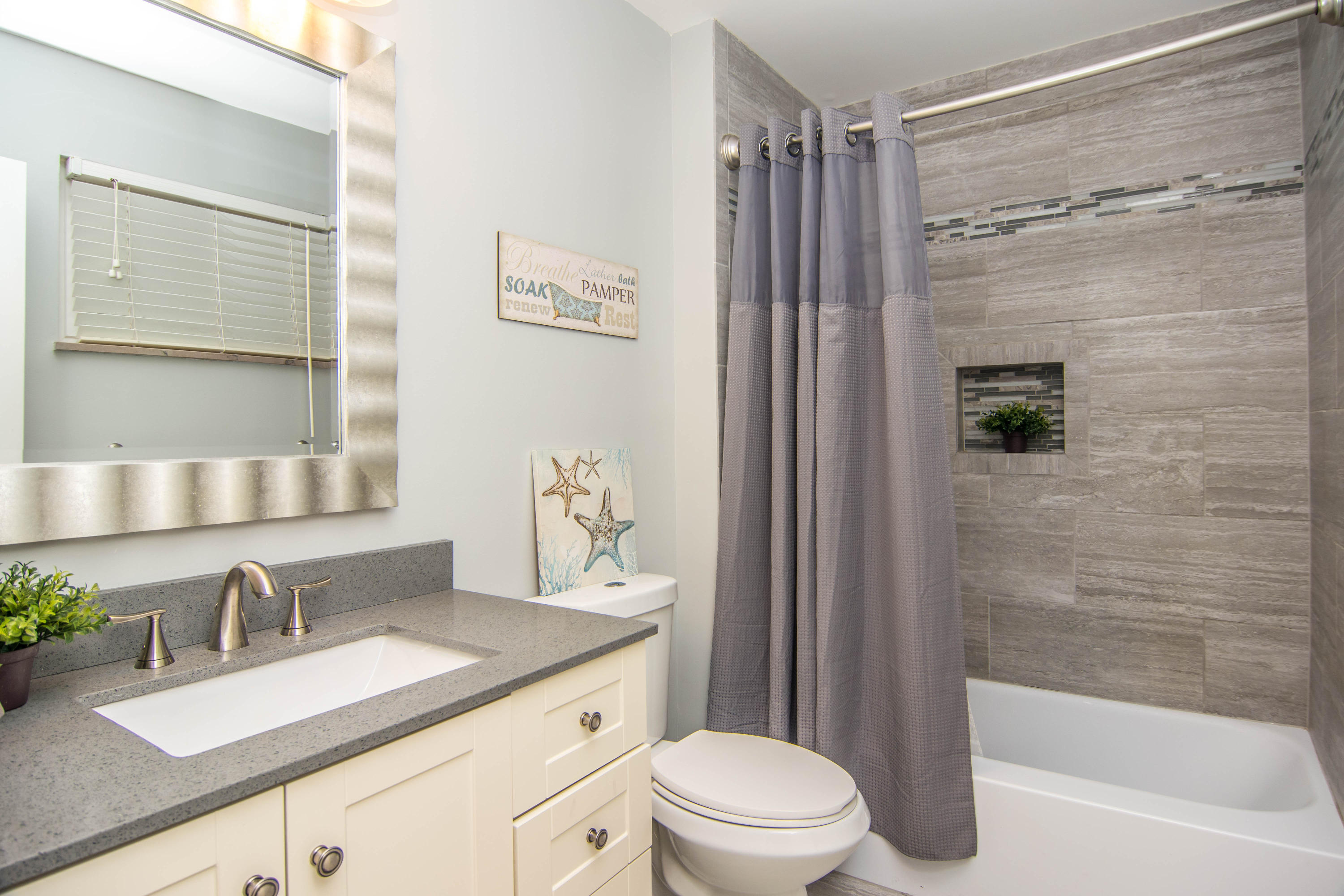 704 Coventry Road Knoxville, TN 37923 - Photo 13 of 19 DSC_0133