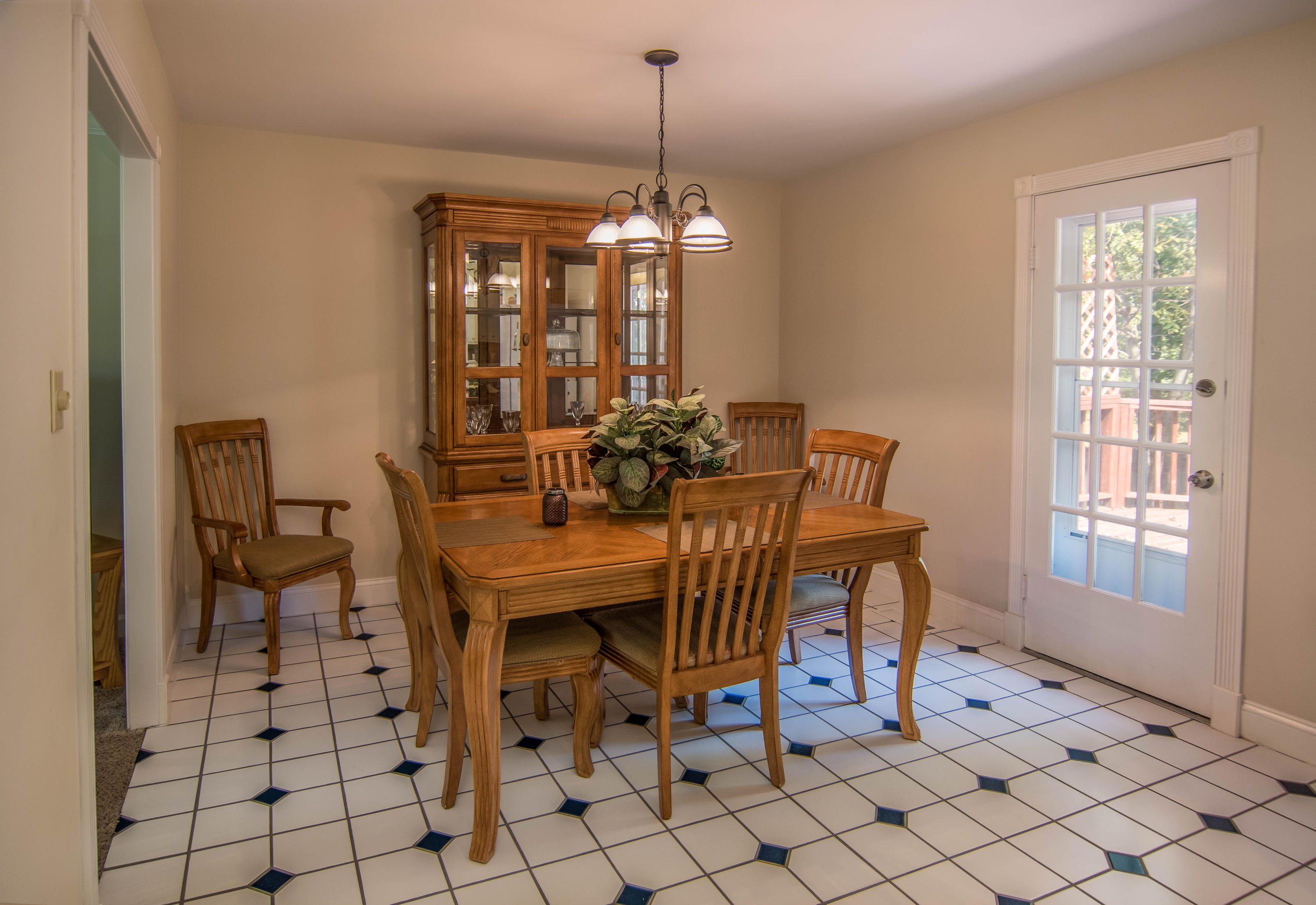 704 Coventry Road Knoxville, TN 37923 - Photo 6 of 19 DSC_0116-Edit