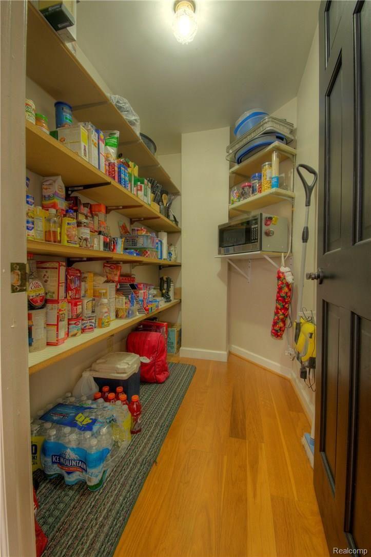 340 Newton Road Brighton, MI 48114 - Photo 18 of 66 930A4649_50_51.jpg