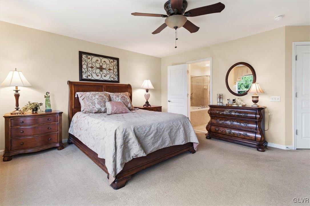 8671 Cascade Road Breinigsville, PA 18031 - Photo 18 of 32 Gallery Image 18