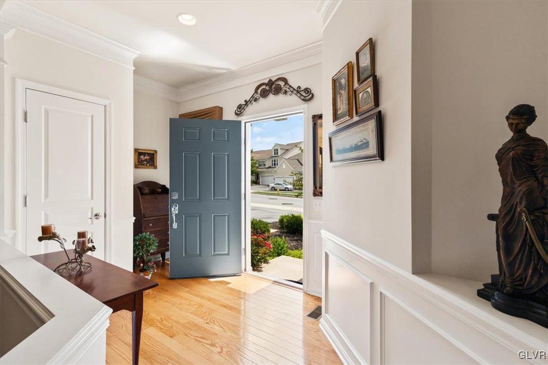8671 Cascade Road Breinigsville, PA 18031 - Photo 4 of 32 Gallery Image 4