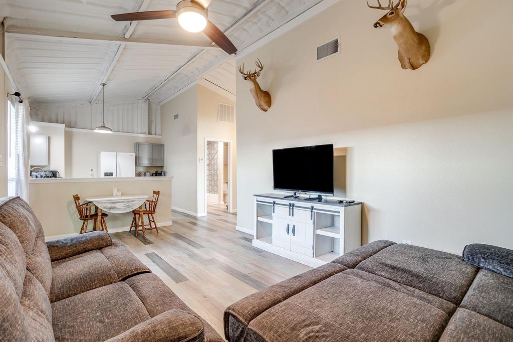 303 Gandy Street Lipan, TX 76462 - Photo 16 of 37