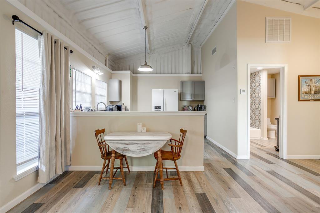 303 Gandy Street Lipan, TX 76462 - Photo 7 of 37