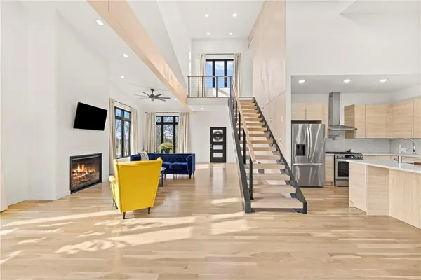 $598,000 | 1371 1300th Street, Iola, KS 66749