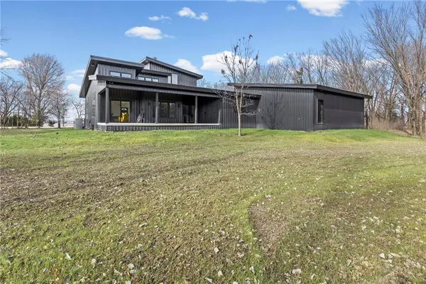 $598,000 | 1371 1300th Street, Iola, KS 66749