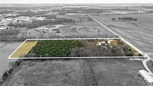 $598,000 | 1371 1300th Street, Iola, KS 66749