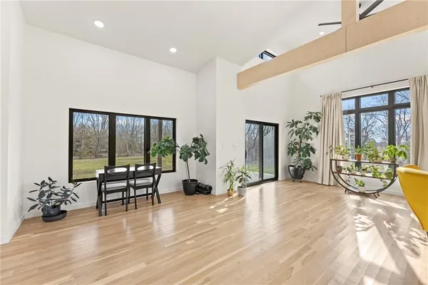 $598,000 | 1371 1300th Street, Iola, KS 66749