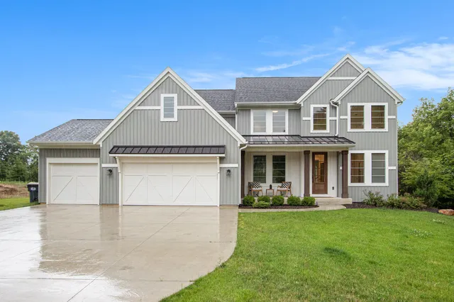 $899,000 | 6520 West Hidden Lake Circle, Richland, MI 49083