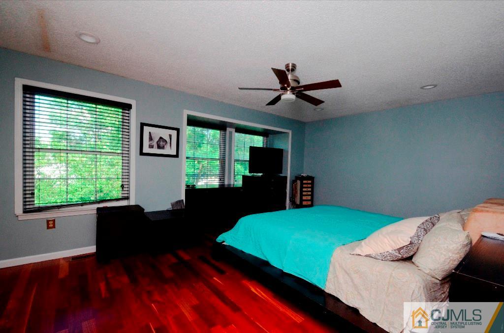 28 Rice Run East Brunswick, NJ 08816 - Photo 11 of 18 Gallery Image 11