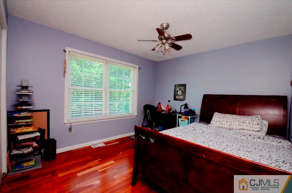 28 Rice Run East Brunswick, NJ 08816 - Photo 14 of 18 Gallery Image 14