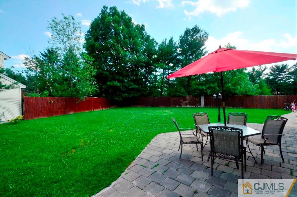 28 Rice Run East Brunswick, NJ 08816 - Photo 17 of 18 Gallery Image 17