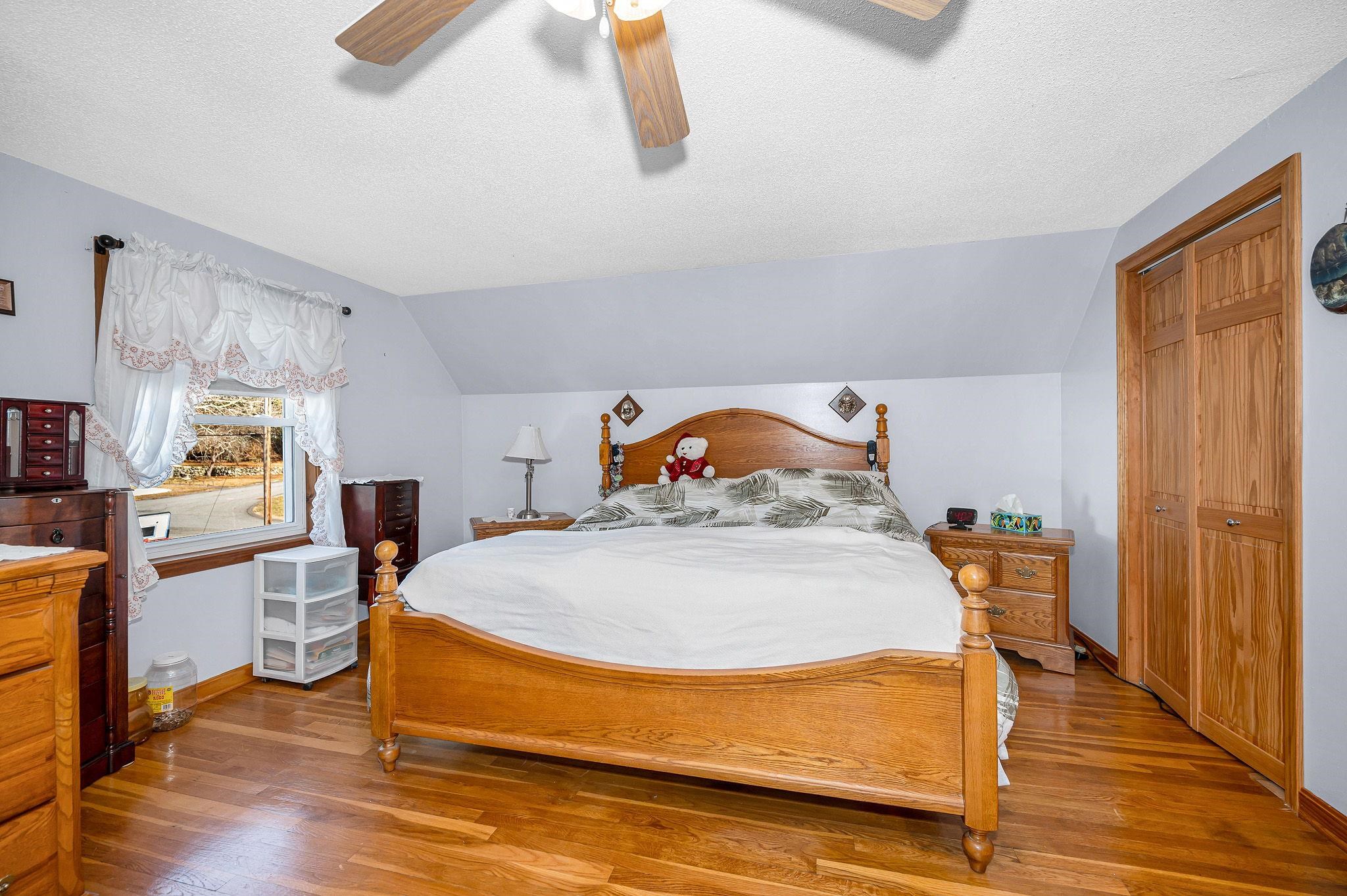 4 Paul Avenue Derry, NH 03038 - Photo 22 of 30