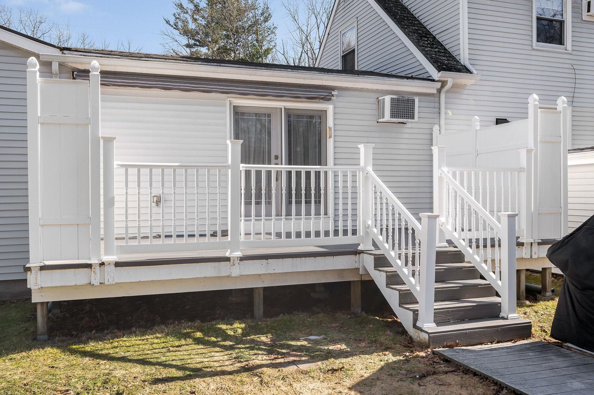 4 Paul Avenue Derry, NH 03038 - Photo 25 of 30