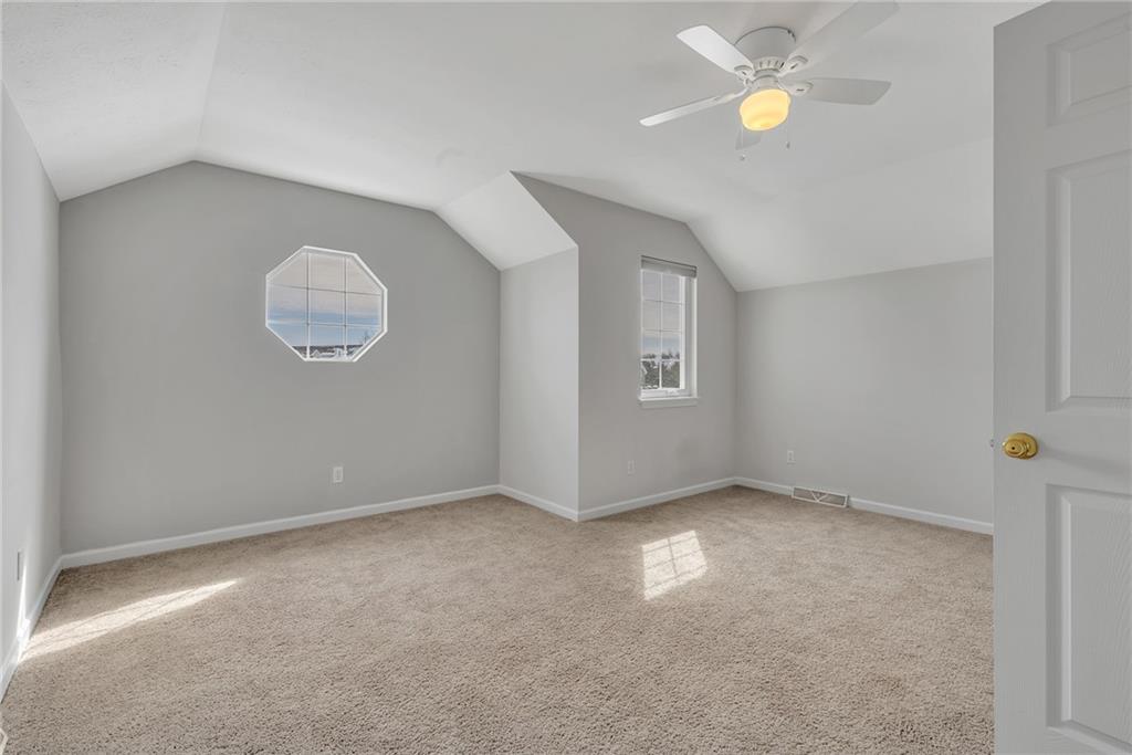 79 Nicholas Drive Beaver, PA 15009 - Photo 18 of 25