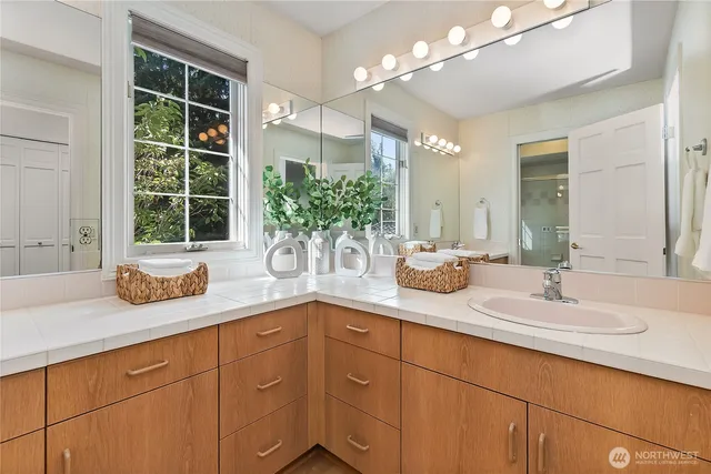 $3,750,000 | 3510 116th Avenue Northeast, Bellevue, WA 98004