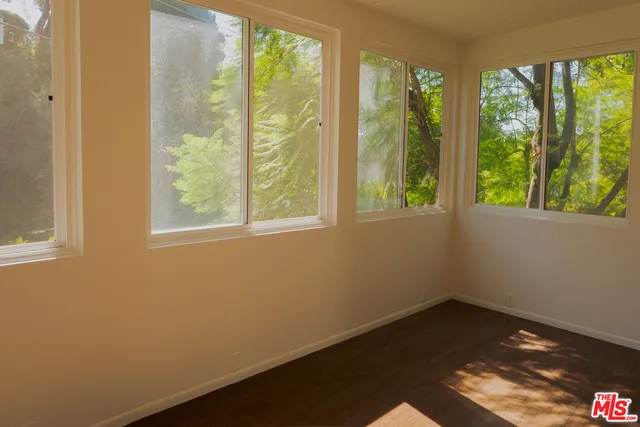 $8,700 | 2829 North Beachwood Drive, Los Angeles, CA 90068