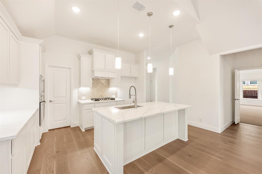 5512 Montex Road Denton, TX 76226 - Photo 11 of 34