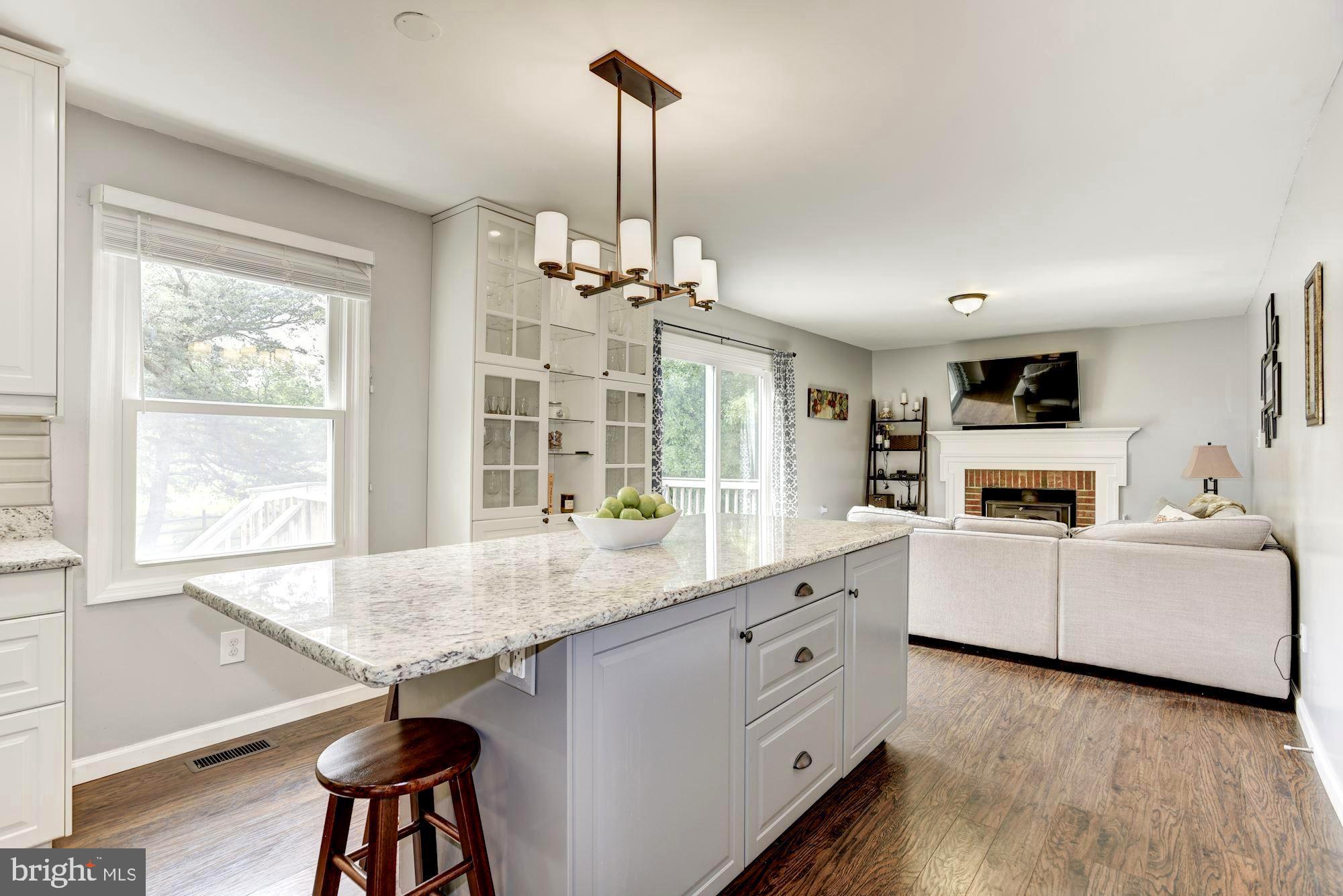 2233 Halter Lane Reston, VA 20191 - Photo 7 of 34 Bright and sunny...all new windows throughout