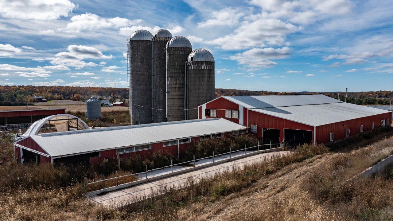 N9878 Sprenger Road Marion, WI 54950 - Photo 12 of 37