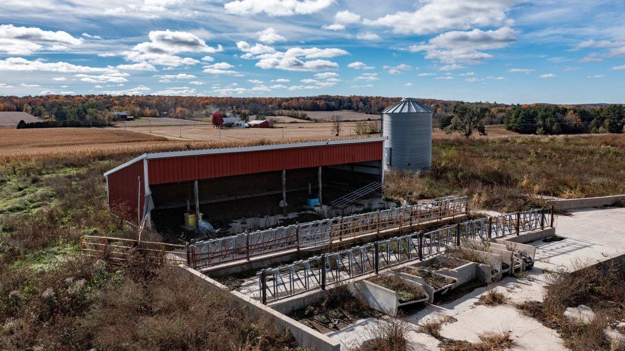 N9878 Sprenger Road Marion, WI 54950 - Photo 13 of 37