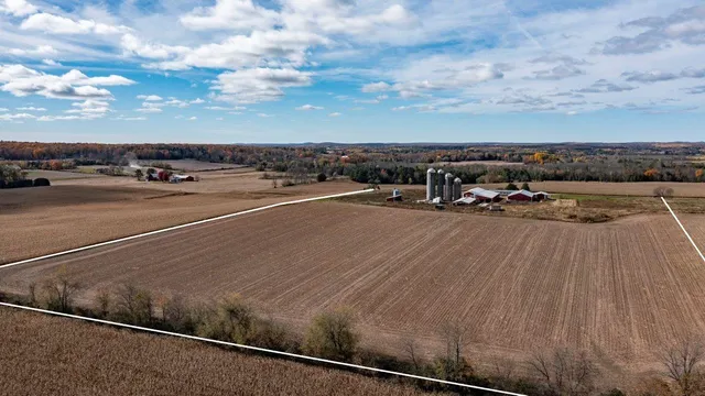 $350,000 | N9878 Sprenger Road, Marion, WI 54950