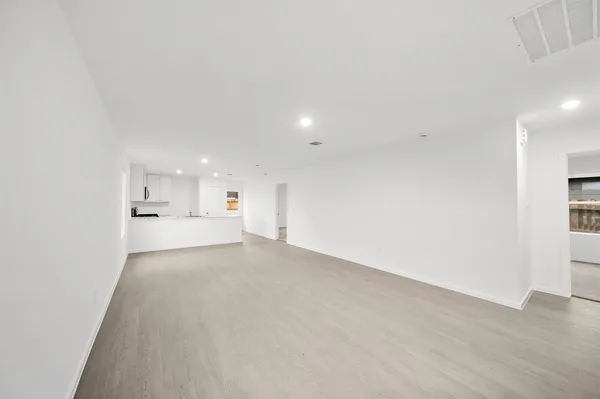 $1,650 | 22675 Downy Hawthorn Drive, New Caney, TX 77357