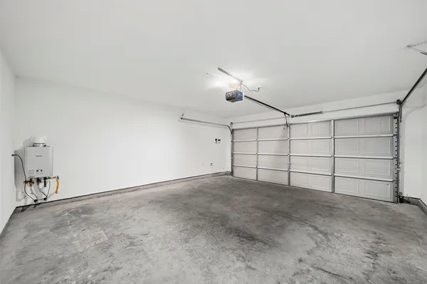 $1,650 | 22675 Downy Hawthorn Drive, New Caney, TX 77357