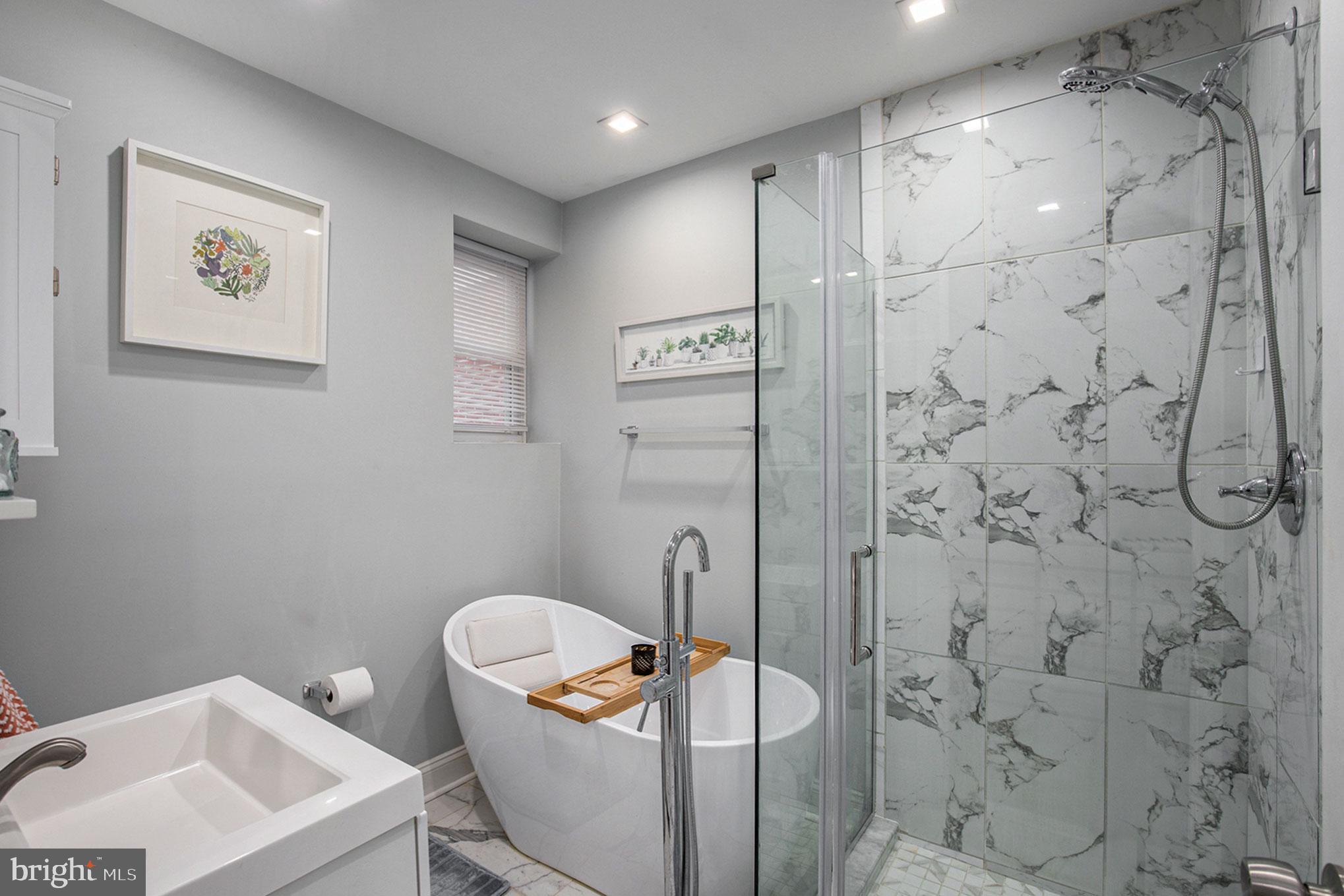 2009 Mercy Street Philadelphia, PA 19145 - Photo 21 of 28