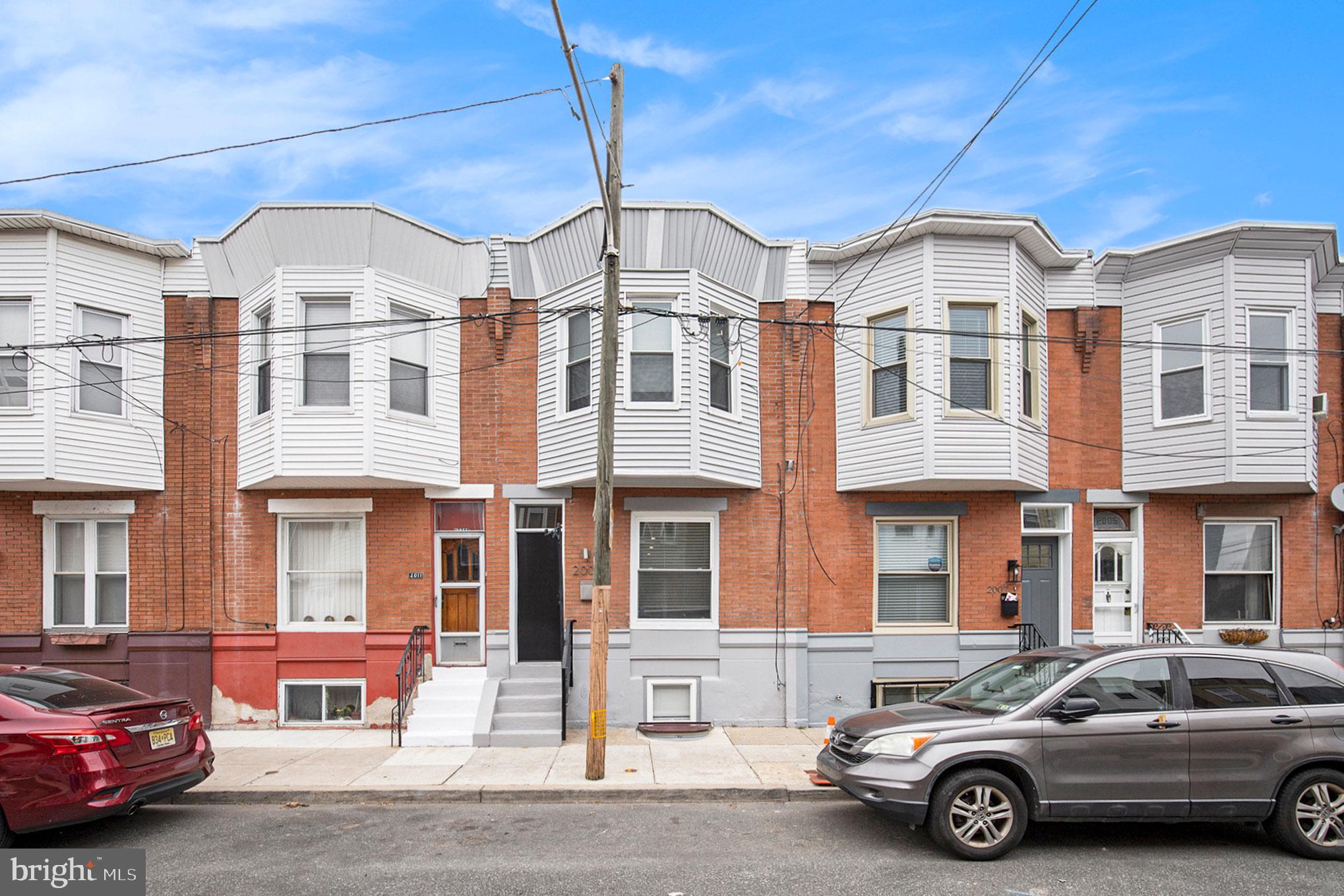 2009 Mercy Street Philadelphia, PA 19145 - Photo 3 of 28