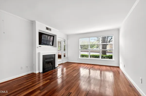 $315,000 | 1010 Nicholwood Drive, Unit 103, Raleigh, NC 27605