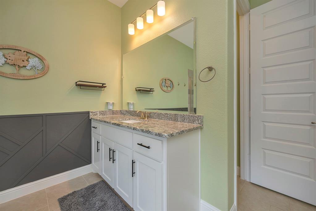 11305 Misty Ridge Drive Flower Mound, TX 76262 - Photo 22 of 40 Separate vanities.