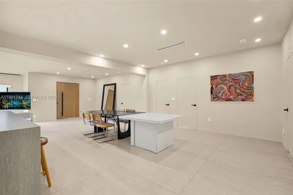 $7,500 | 4721 Northwest 6th Avenue, Miami, FL 33127