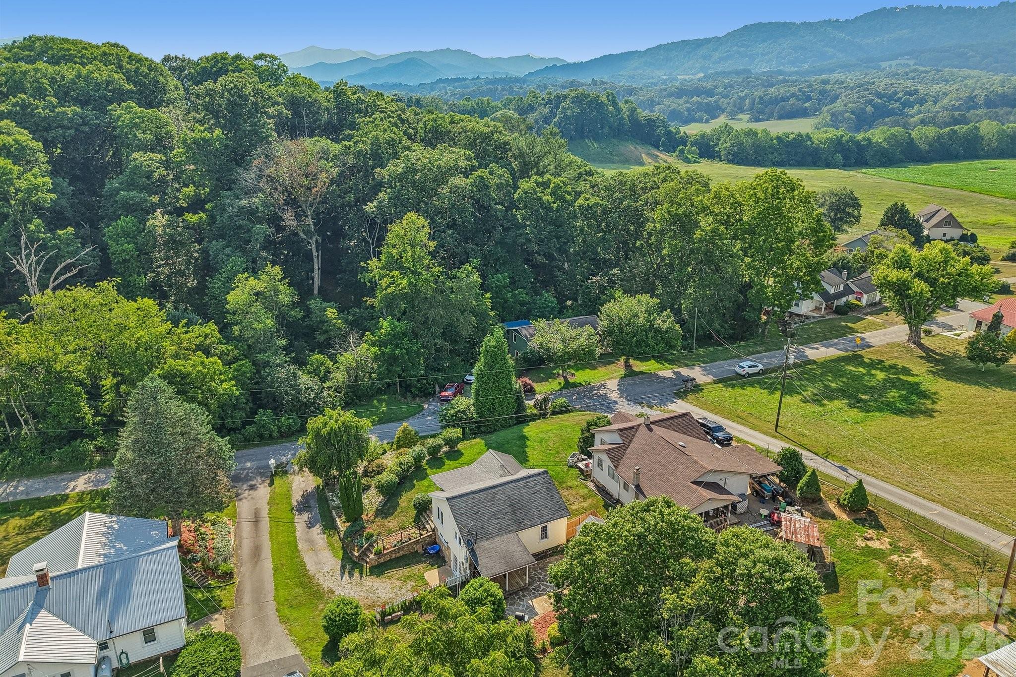 120 Caring Pl Loop Clyde, NC 28721 - Photo 26 of 44