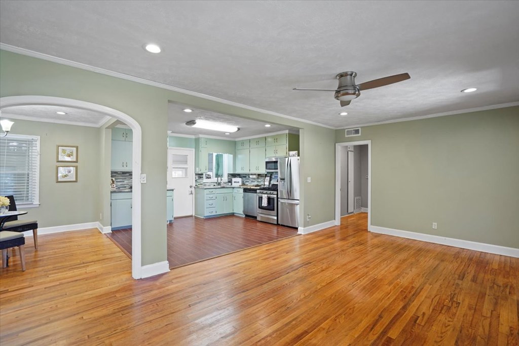 1411 Jackson Road Augusta, GA 30909 - Photo 6 of 29 Gallery Image 6