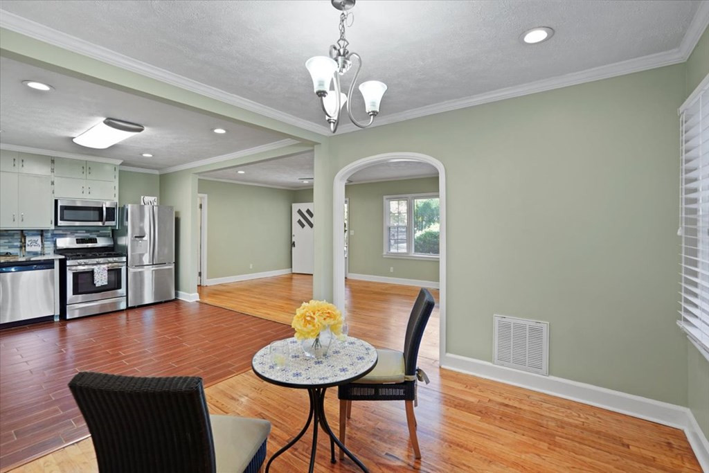1411 Jackson Road Augusta, GA 30909 - Photo 8 of 29 Gallery Image 8