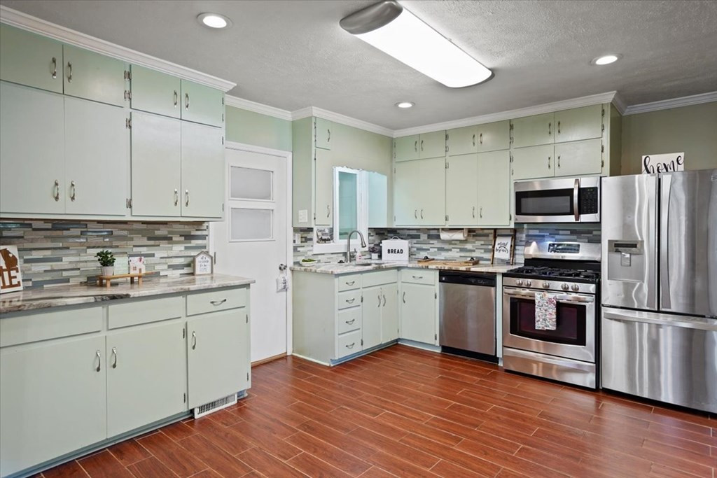 1411 Jackson Road Augusta, GA 30909 - Photo 9 of 29 Gallery Image 9