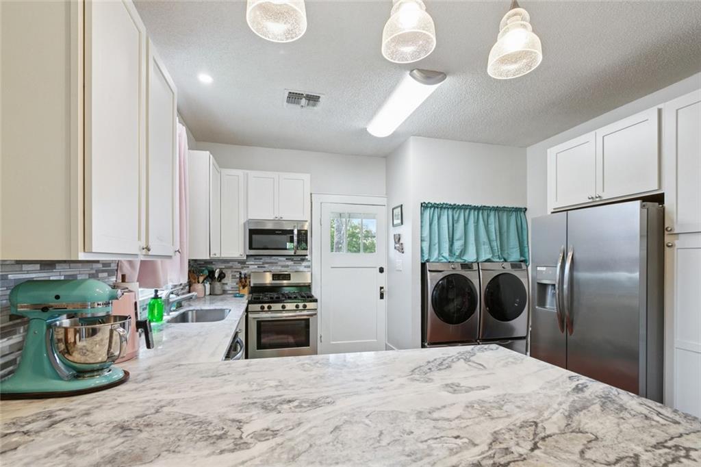 220 Moss Lane River Ridge, LA 70123 - Photo 11 of 20