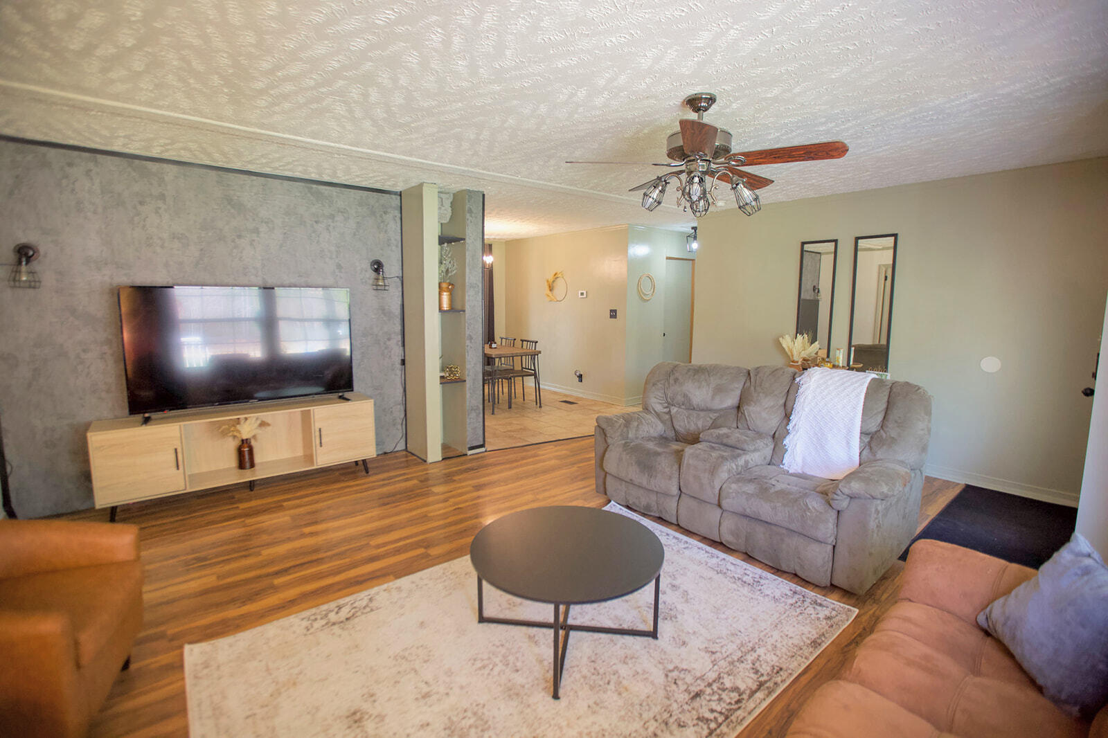 355 Walker Road Edgefield, SC 29824 - Photo 3 of 29 IMG_7411