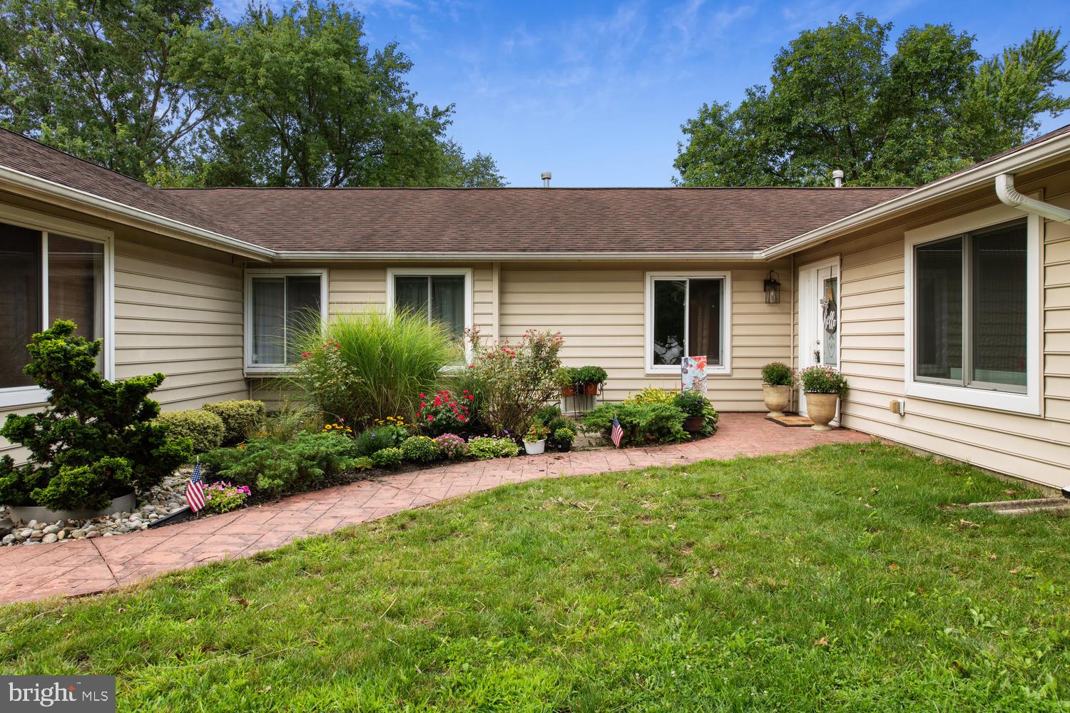 8 Wyndmere Road Marlton, NJ 08053 - Photo 3 of 34 Gallery Image 3