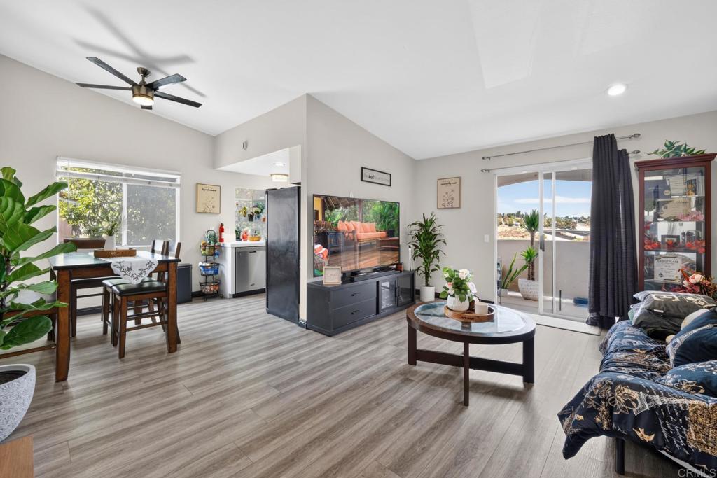 6454 Quarry Road, Unit 8 Spring Valley, CA 91977 - Photo 2 of 31