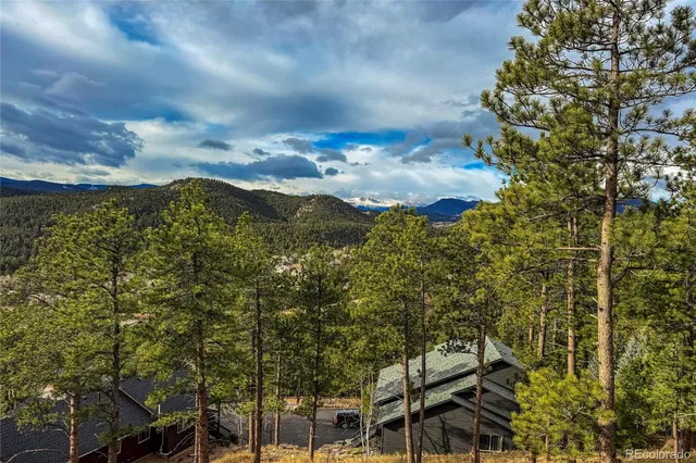 $1,065,000 | 26436 Sweetbriar Trail, Evergreen, CO 80439