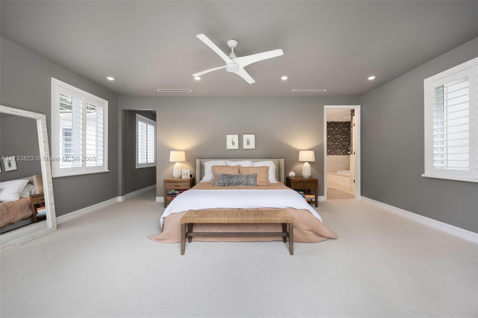 7260 Erwin Road Miami, FL 33143 - Photo 16 of 32