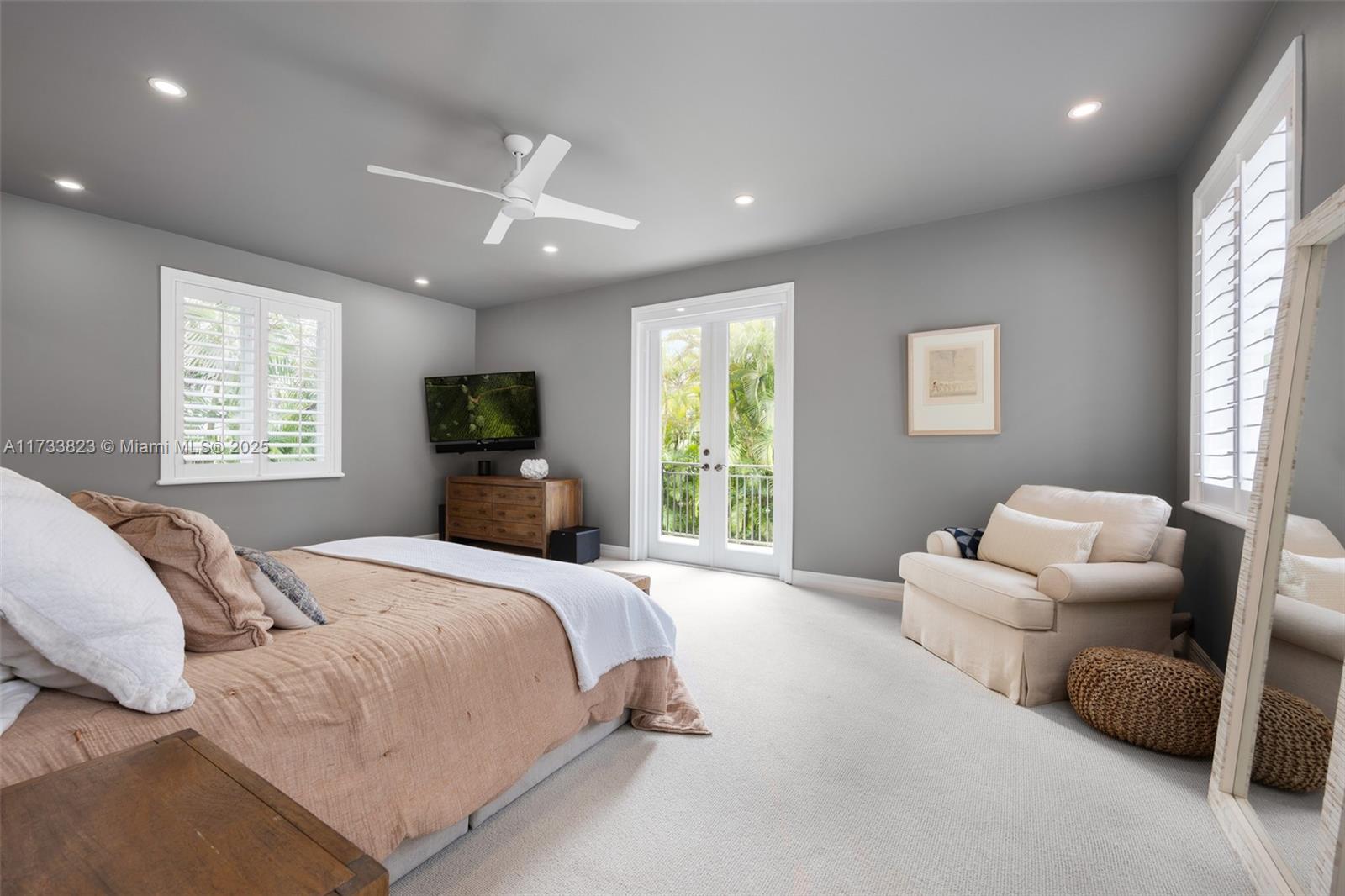 7260 Erwin Road Miami, FL 33143 - Photo 17 of 32